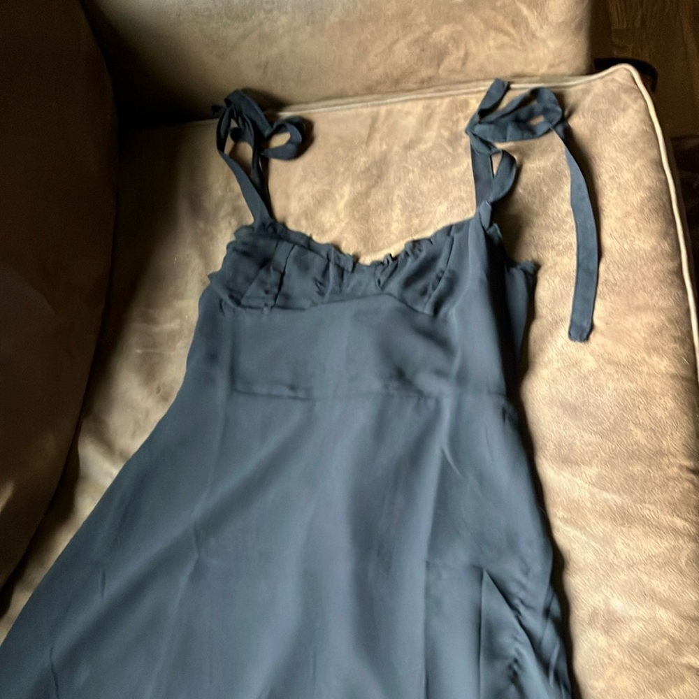 Elegant Black Sleeveless Dress